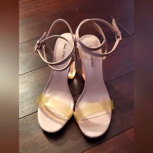 Womens Call it Spring block heel Sandal Sz 7 rose pink.